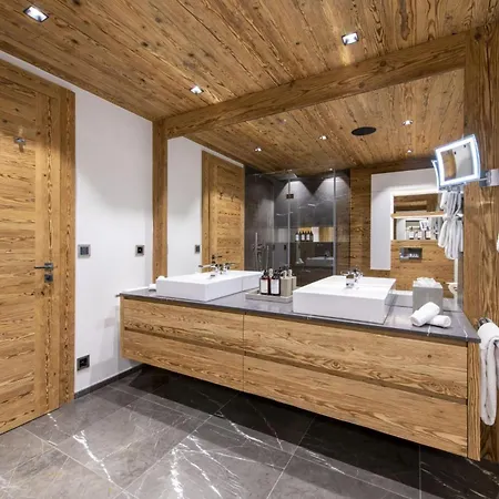 The Summit Of Tranquility: Chalet Sanctuary *